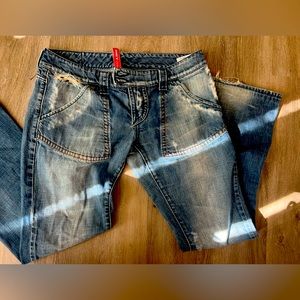Met Jeans